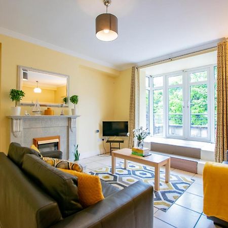 126 - Gort Na Coiribe 4 Bedroom Duplex, By Shortstays Galway Exteriör bild