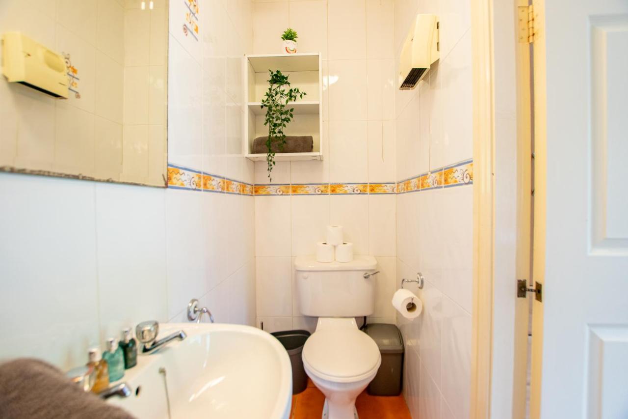 126 - Gort Na Coiribe 4 Bedroom Duplex, By Shortstays Galway Exteriör bild