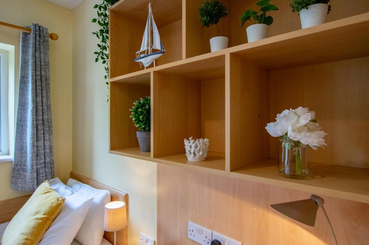 126 - Gort Na Coiribe 4 Bedroom Duplex, By Shortstays Galway Exteriör bild